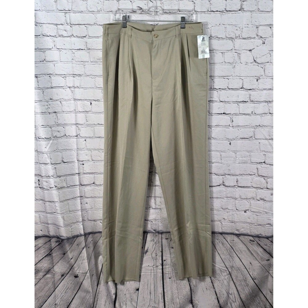 Russell Athletic Men's Khaki 36x48 Pleated Golf Pants